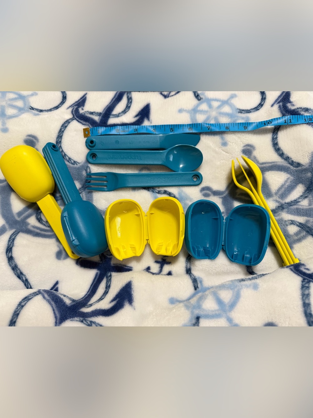 4 Tupperware on the go cutlery set